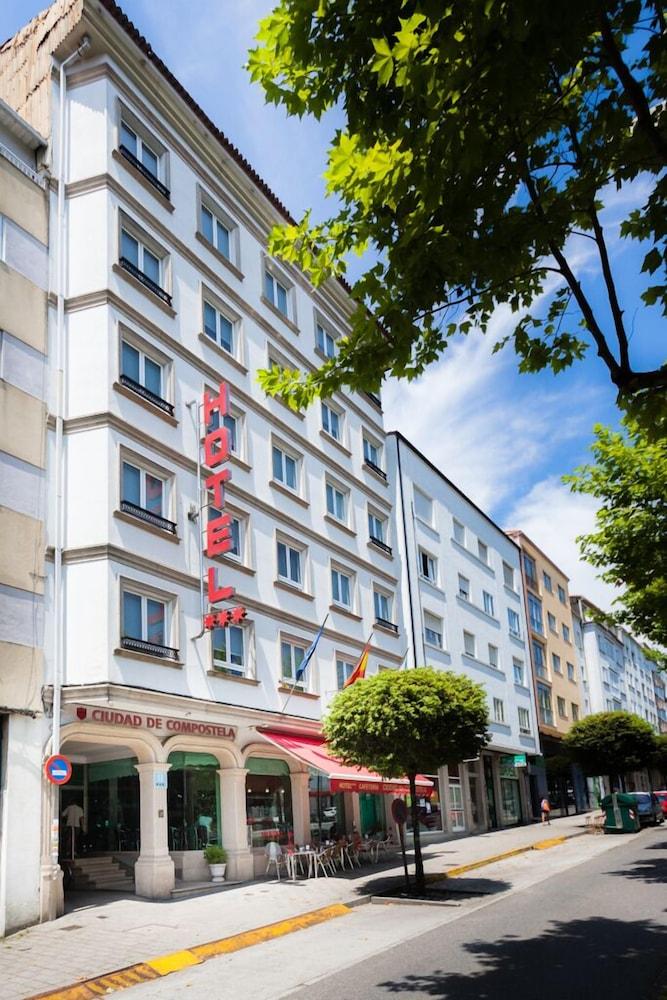 Ciudad De Compostela Hotel